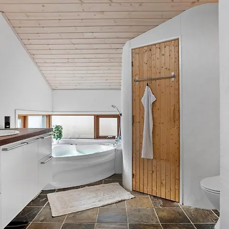 Casa de Férias Stunning In With Sauna
