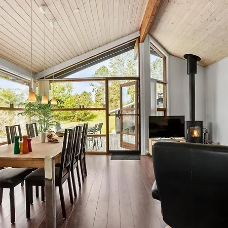 Stunning In With Sauna 펜션 Ålbæk