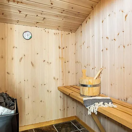 Stunning In With Sauna