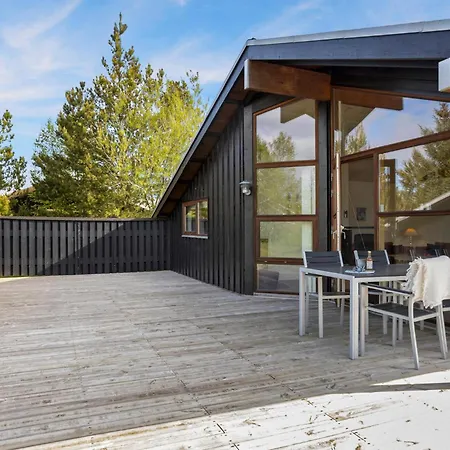 Stunning In With Sauna